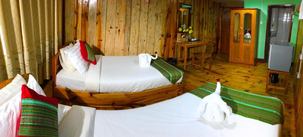 Railroad Hotel Калау Екстериор снимка